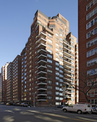 45 East End Ave in New York, NY - Foto de edificio - Building Photo