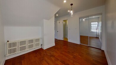 273 St George St in Toronto, ON - Building Photo - Building Photo