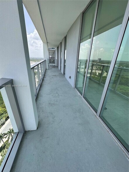 property at 2000 Metropica Wy