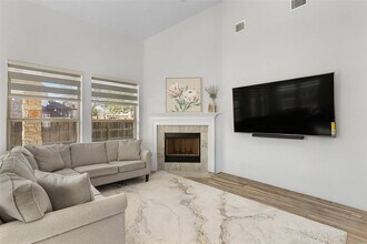 3203 Scenic Valley Dr in Leander, TX - Building Photo - Building Photo