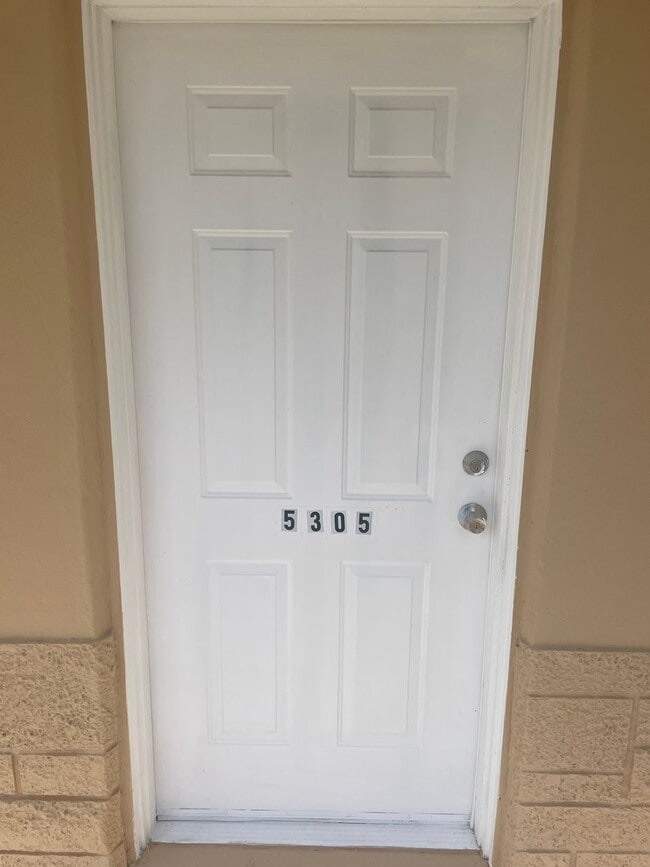 5305 Avery Rd in New Port Richey, FL - Building Photo - Building Photo