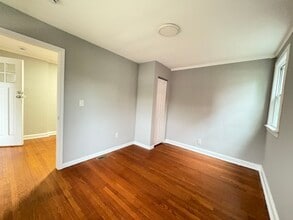 410 Fabyan Pl, Unit 1 in Newark, NJ - Foto de edificio - Building Photo