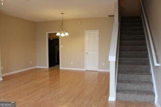 4527 Heritage Pkwy in Atlanta, GA - Building Photo - Building Photo