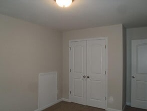 9216 Lazzini Cove in Cordova, TN - Building Photo - Building Photo