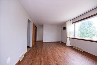 31 Cedar Ave in Aliquippa, PA - Building Photo - Building Photo