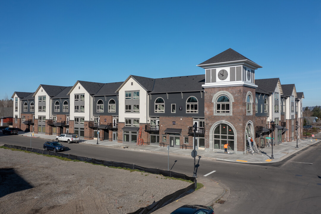 Market Village Apartments in Fairview, OR - Building Photo