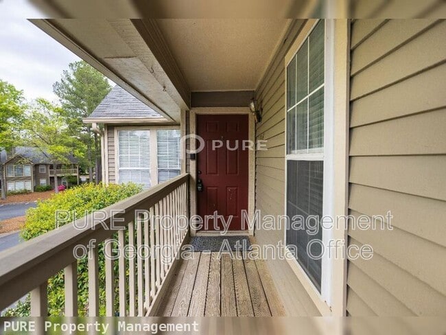 property at 2408 Country Park Dr