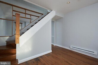 964 Florida Ave NW in Washington, DC - Building Photo - Building Photo