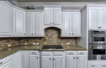 7544 Portbury Park Ln in Suwanee, GA - Building Photo - Building Photo