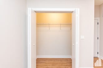 659 W Wrightwood Ave in Chicago, IL - Building Photo - Building Photo