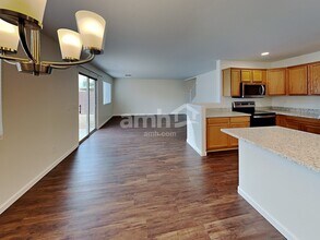 18443 N 114th Ave in Surprise, AZ - Foto de edificio - Building Photo