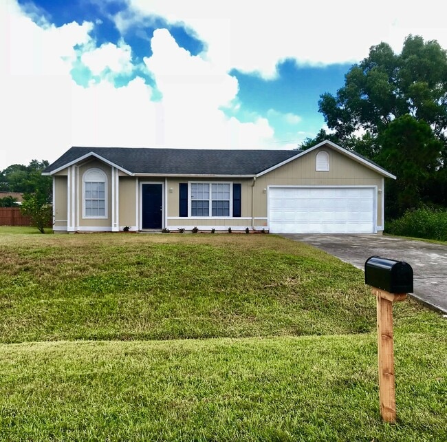 property at 181 SW Twig Ave