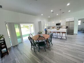2243 SE Mariposa Ave in Port St. Lucie, FL - Building Photo - Building Photo