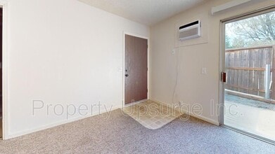 2739 Gilmore Ln in Oroville, CA - Building Photo - Building Photo