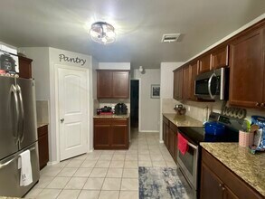 1087 Decker Dr in Fate, TX - Building Photo - Building Photo