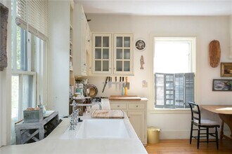 94 Spring St in Newport, RI - Building Photo - Building Photo