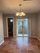 1068 Spring St in Medford, OR - Building Photo - Building Photo