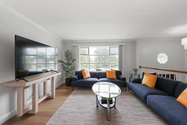 property at 6006 Queens Chapel Rd