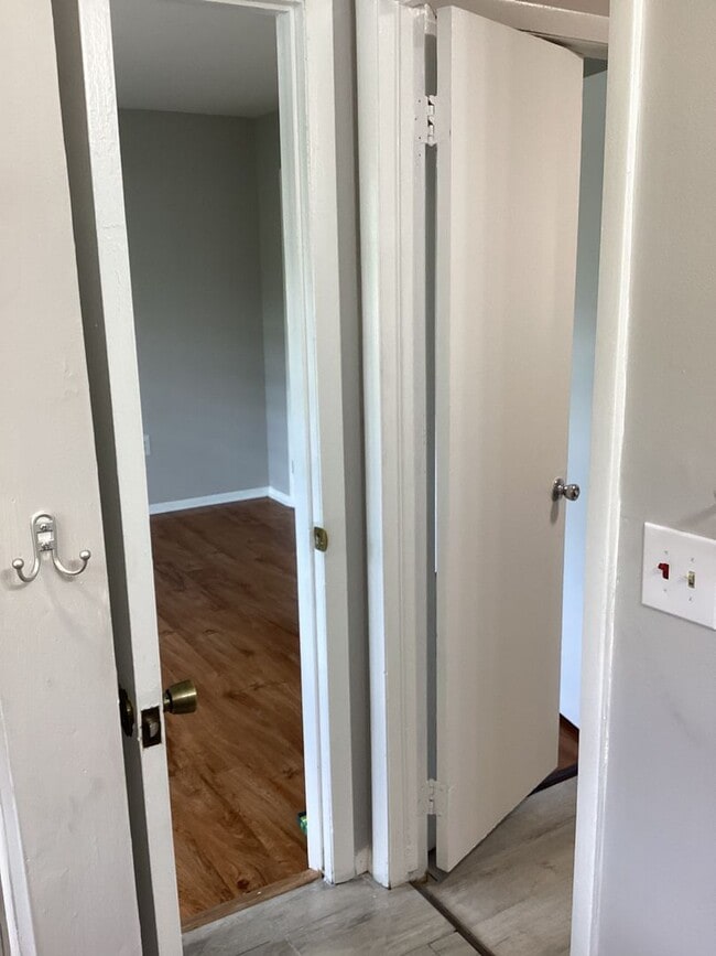 724 Cedar St in Lakehurst, NJ - Building Photo - Building Photo