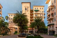 Deering Bay Condo II in Coral Gables, FL - Building Photo - Building Photo