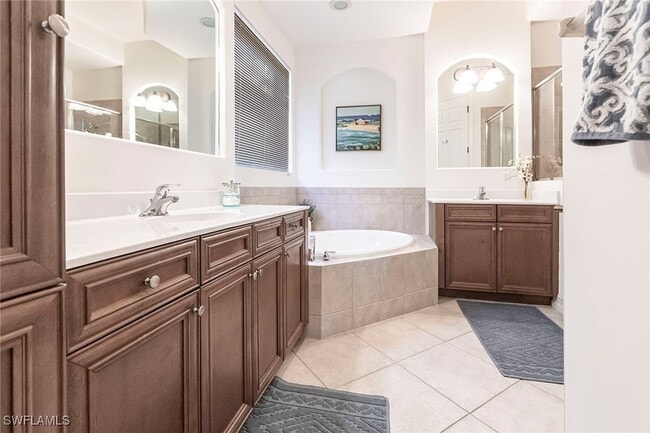 property at 7863 Valencia Ct