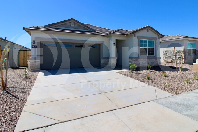 property at 18577 W Bronco Trl
