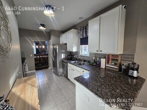 6440 Cunningham Ct in Gurnee, IL - Building Photo - Building Photo