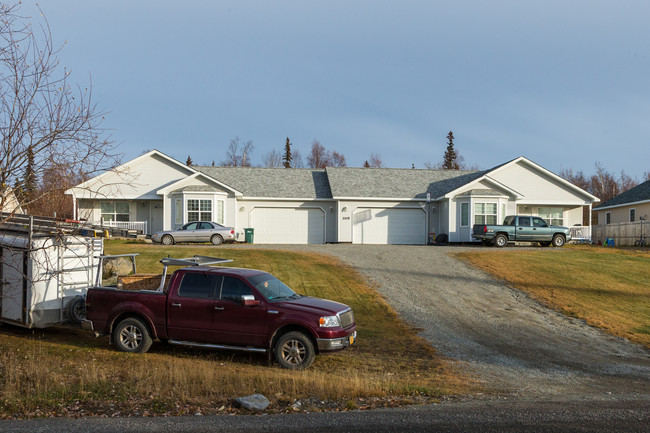 2105 S Togiak Ave in Wasilla, AK - Building Photo - Building Photo