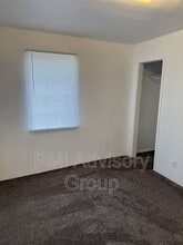 203 SW Heights Rd in Topeka, KS - Building Photo - Building Photo