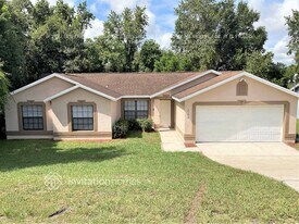 2174 E Gloria Dr in Deltona, FL - Building Photo