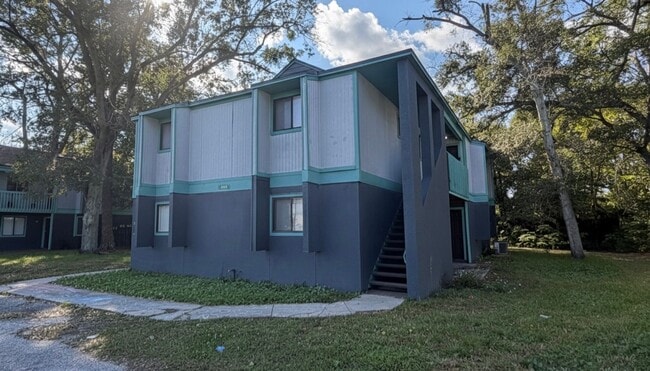 property at 5144 Westchase Ct