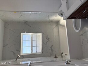 1009 New York Ave in Lynn Haven, FL - Building Photo - Building Photo