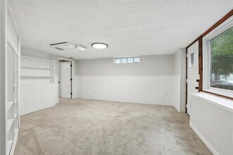 188 Cleveland Ave S in St. Paul, MN - Foto de edificio - Building Photo