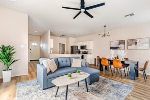 7214 Dan-Jean Dr in Austin, TX - Building Photo