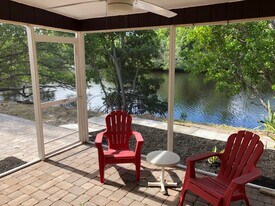 2007 NE 15th Ave, Unit 2007 in Wilton Manors, FL - Building Photo