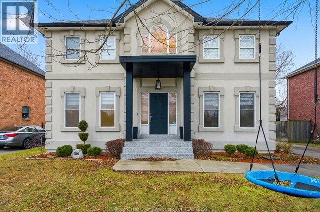 property at 1294 Outram Ave