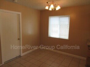7345 Circlet Way in Citrus Heights, CA - Building Photo - Building Photo