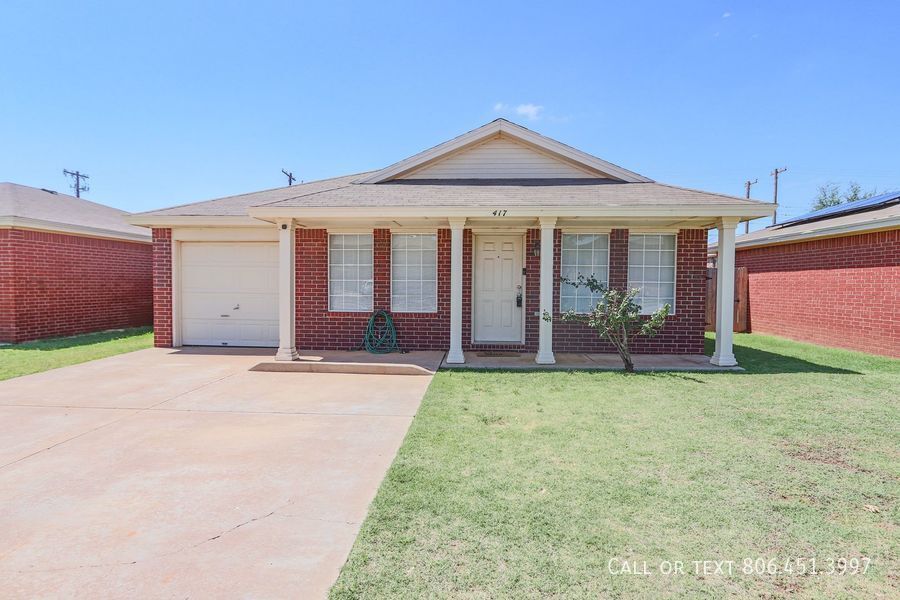 3417 Grinnell St in Lubbock, TX - Building Photo