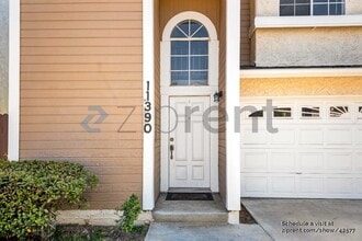 11390 Dronfield Terrace in Los Angeles, CA - Building Photo - Building Photo