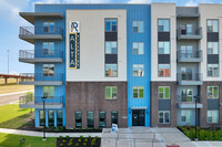 Alta Riverside in Irving, TX - Building Photo - Building Photo