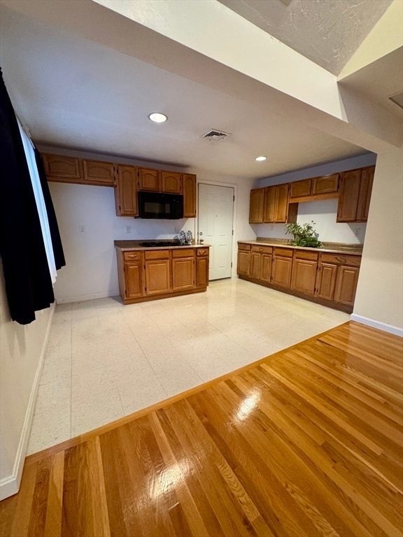 38 N Main St in Carver, MA - Building Photo - Building Photo