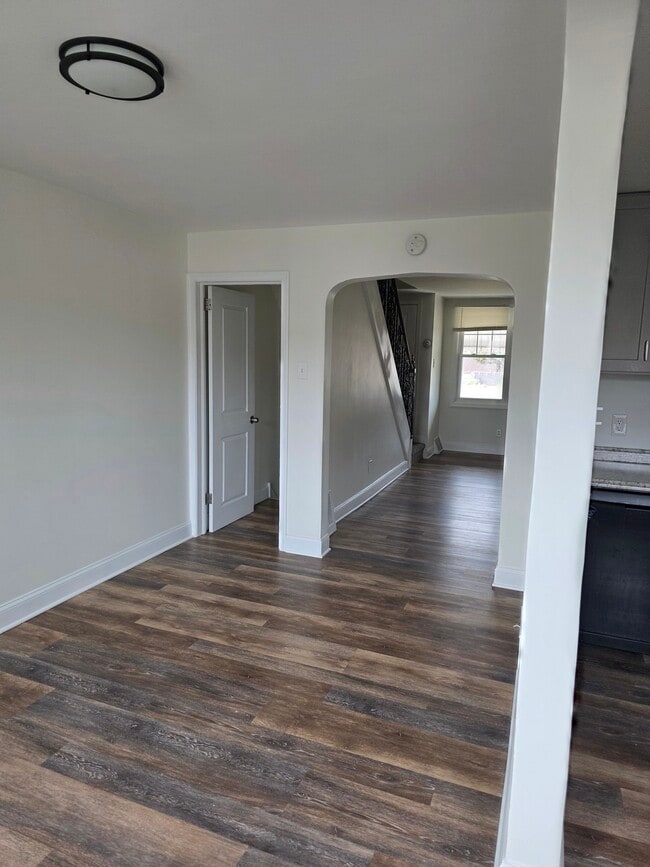 922 Poplar Ave in Glenolden, PA - Building Photo - Building Photo