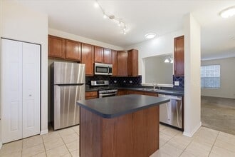 28909 Pondview Dr in Lakemoor, IL - Building Photo - Building Photo