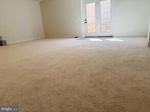 41886 Night Nurse Cir in Ashburn, VA - Building Photo - Building Photo