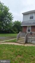 2 Park Ave in Penns Grove, NJ - Building Photo