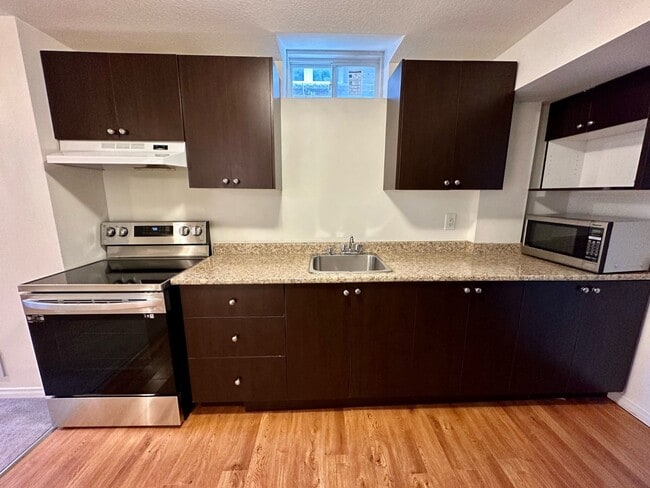 property at 103 Baffin Cres