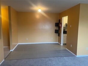 63 Ruth Ct in Middletown, NY - Building Photo - Building Photo