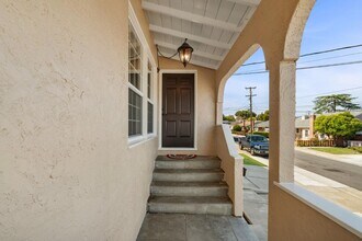 101 Darcy Ave in San Mateo, CA - Building Photo - Building Photo