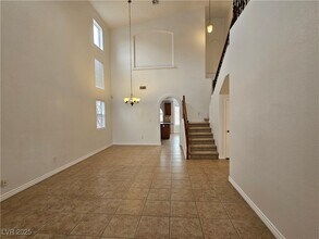 429 Colorful Rain Ave in North Las Vegas, NV - Building Photo - Building Photo