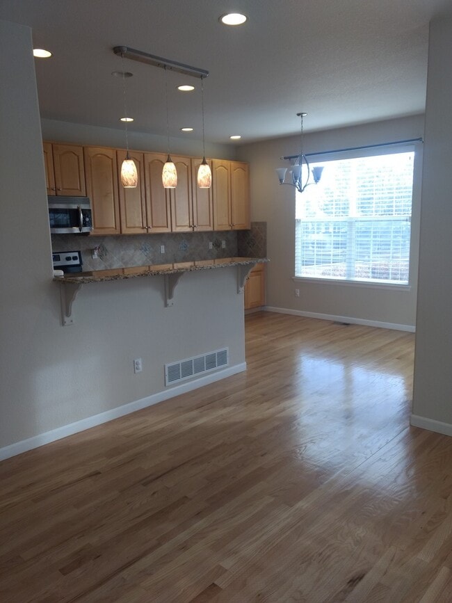 1451 Whitehall Dr in Longmont, CO - Building Photo - Building Photo